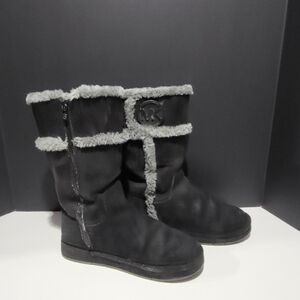Micheal Kors Women's Size 5 Black Winter Boots